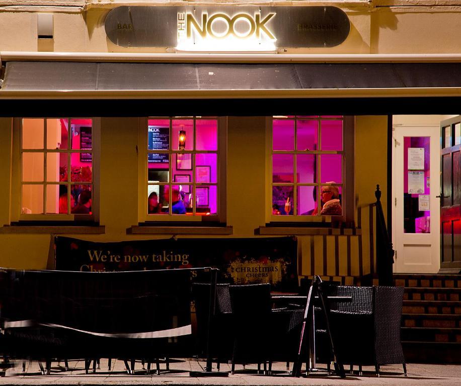 Rooms @The Nook Cocktail Bar Weymouth Exterior photo